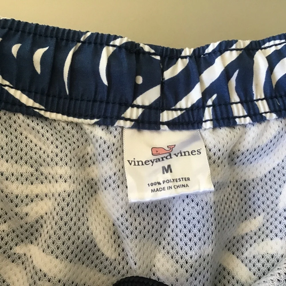 Vineyard Vines Blue All Over‎ Swim Trunks Board Shorts Liner Abstract Print M 7”